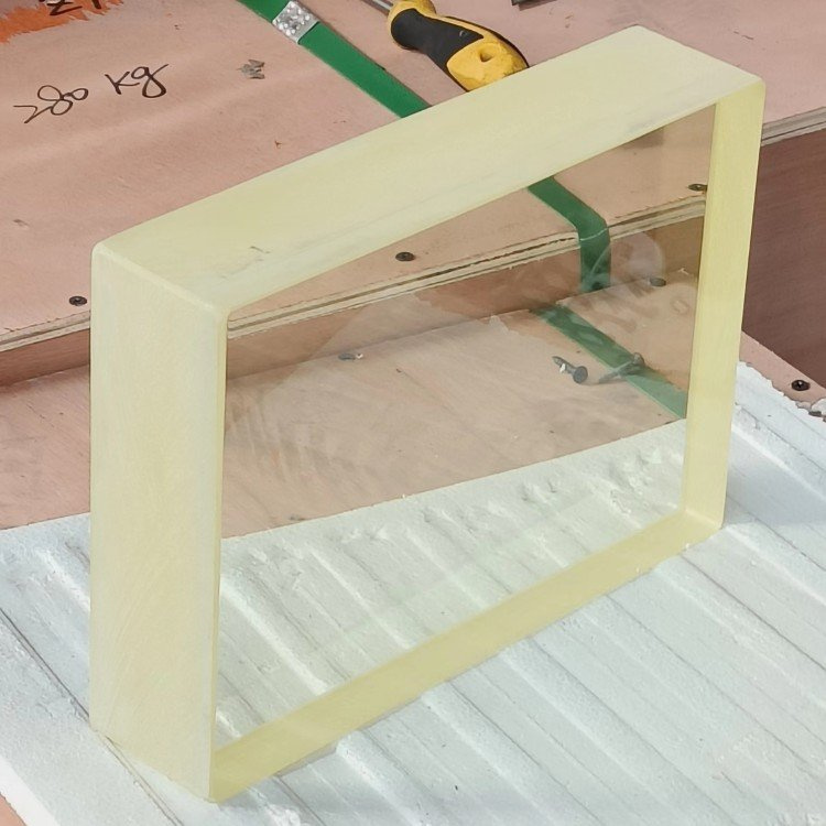 酒泉铅玻璃是什么材料做的